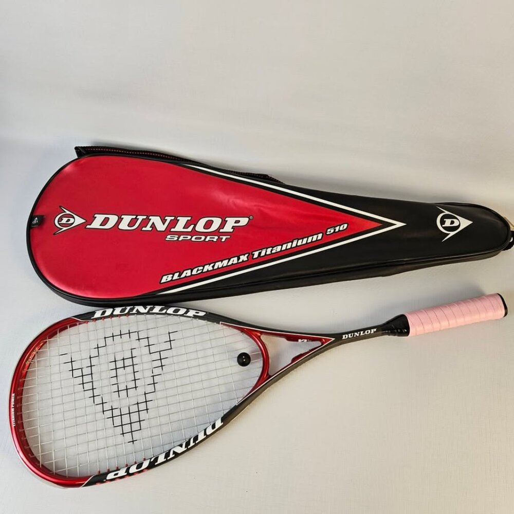 Dunlop Black Max Titanium 510 Squash Racket With Cover and New Grip